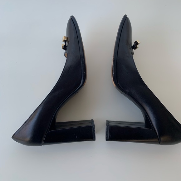 Louis Vuitton Black Classic Square Toe Pumps - Picture 7 of 7